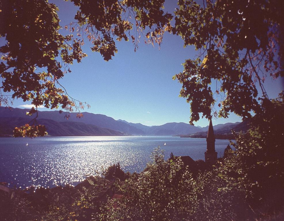 Haus Gruber Hotel Attersee ภายนอก รูปภาพ